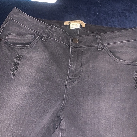 Democracy Freedom Ankle Skimmer Jeans NWT Black Size 10 - Picture 10 of 10
